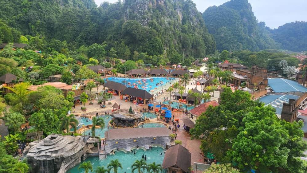 Sunway Onsen Hotspring 4 Pax Suite 2003 Neighbour Of Lost World Of Tambun Ipoh Exterior photo
